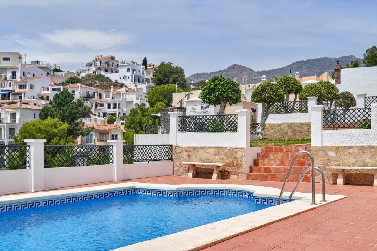 One Bedroom Penthouse Nerja Exterior foto